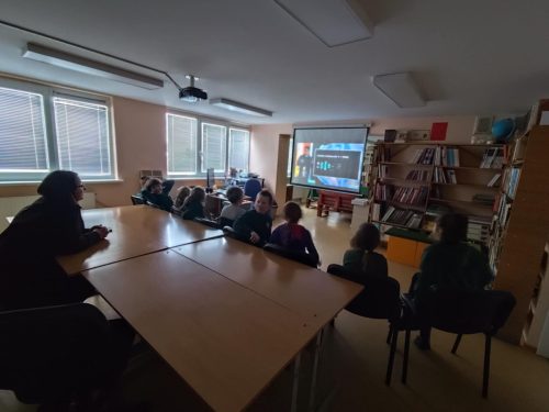 Messenger creation 1B20DFE7-B919-43E8-845D-3B10CD23CDE4