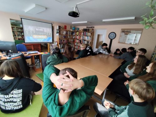 Messenger creation 20BA3C2A-C8C2-4DCF-B807-08B672388797