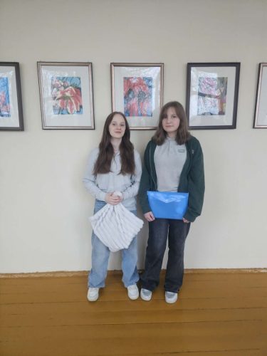 bbdd9998-1bc2-4d77-ba65-8960bf429225