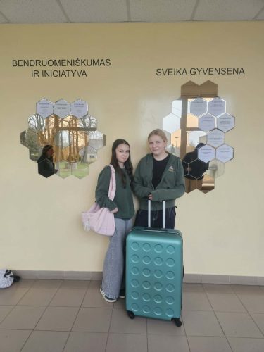 c898e2f9-2948-4689-84e8-ac59fbbcc99f