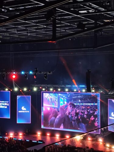 1f021ed1-b97b-4044-acbd-29e63e6124c3