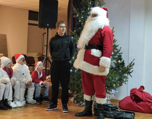 Messenger creation E0EE8D20-FD59-48F8-B69A-D7B8E9C4164E