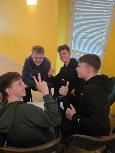 53077baf-2fcd-4fd4-96c1-fa3a7815bd1f