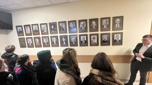 b51d3bd5-88a4-446a-be4f-eb32316315bf