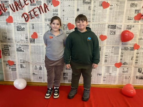 1d23919f-2011-46da-832b-0d796b75d2c1