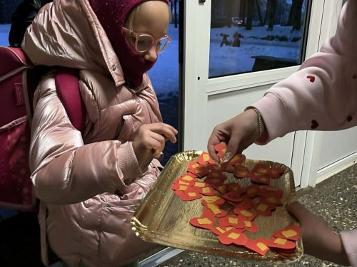 43770d02-4d46-4be7-bcba-94b391028119