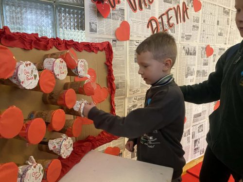 774370b0-b05e-4b53-845e-e244bfbbdb33